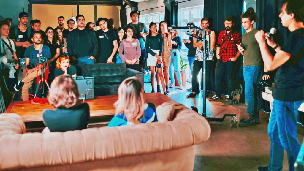 Berlin Corporate Event Team Building Meeting in a Gallery with Speech.